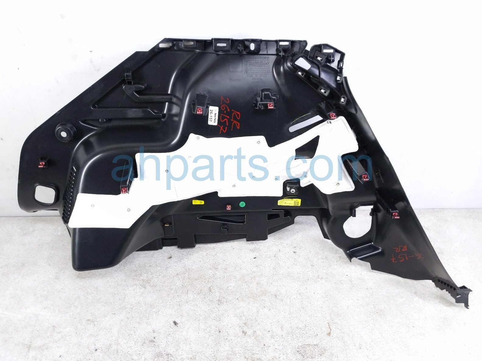2026 Chevy Equinoxev Rear Passenger Quarter Trim Panel Blk 85702147 Replacement 2026 Chevy Equinoxev Rear Passenger Quarter Trim Panel Blk 85702147 Replacement thumbnail