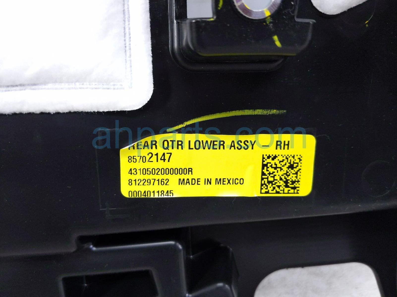 2026 Chevy Equinoxev Rear Passenger Quarter Trim Panel Blk 85702147 Replacement 2026 Chevy Equinoxev Rear Passenger Quarter Trim Panel Blk 85702147 Replacement thumbnail