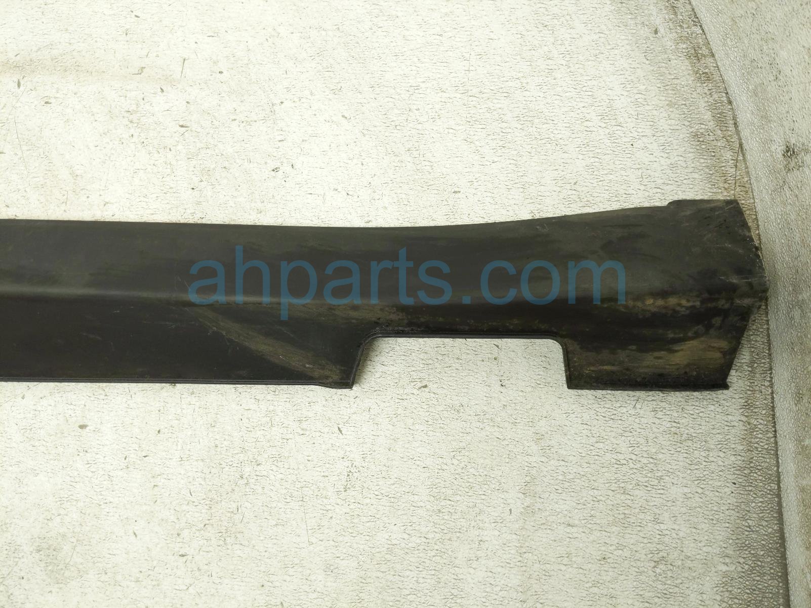 2026 Kia K4 Rocker Trim Passenger Side Skirt / Molding Grey Sdn 87753 GG000 Replacement 2026 Kia K4 Rocker Trim Passenger Side Skirt / Molding Grey Sdn 87753 GG000 Replacement thumbnail