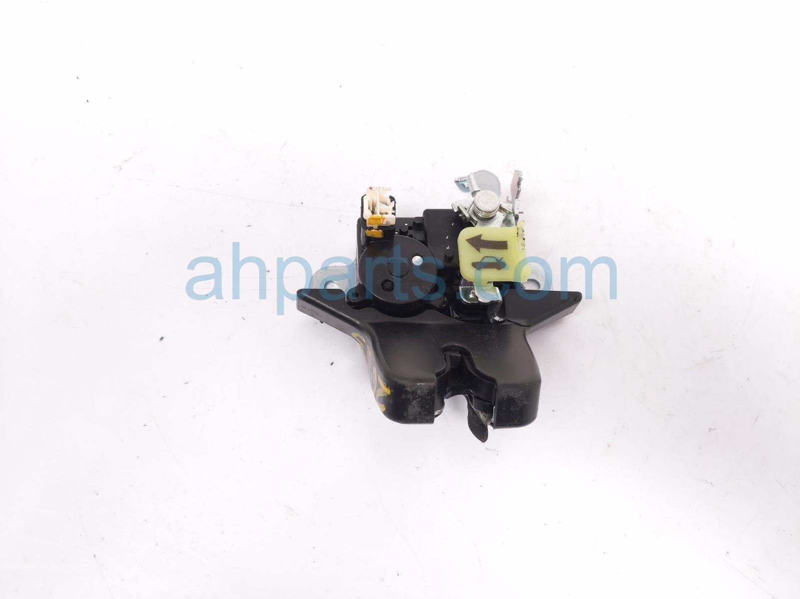 2026 Kia K4 Rear Tailgate Latch Actuator Assy 81230 GG010 Replacement 2026 Kia K4 Rear Tailgate Latch Actuator Assy 81230 GG010 Replacement thumbnail