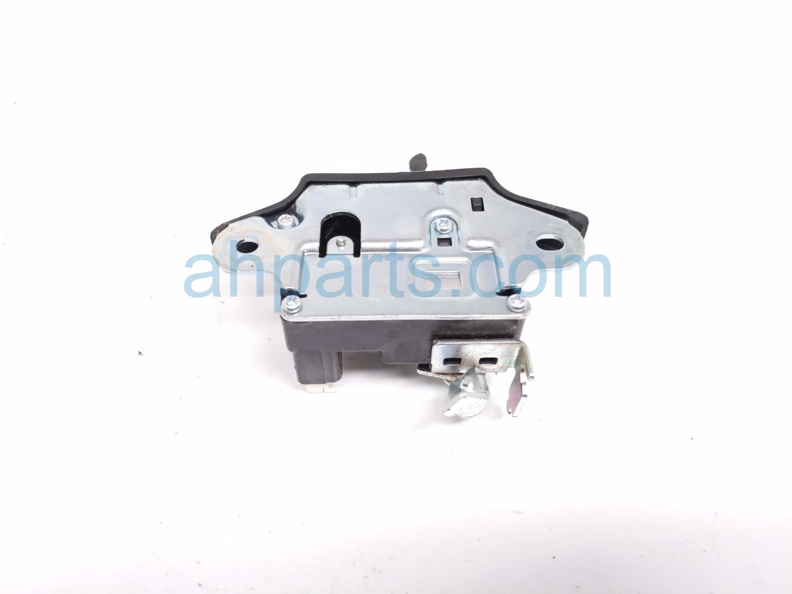2026 Kia K4 Rear Tailgate Latch Actuator Assy 81230 GG010 Replacement 2026 Kia K4 Rear Tailgate Latch Actuator Assy 81230 GG010 Replacement thumbnail