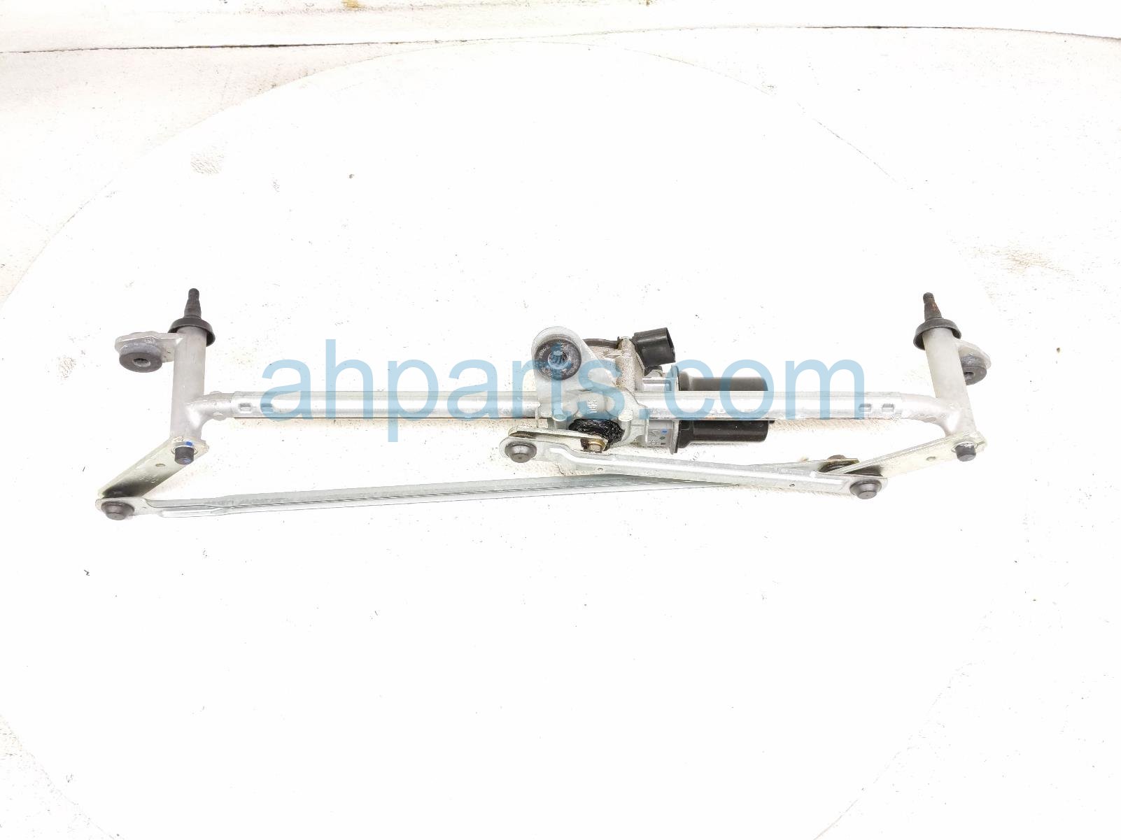 2024 Volkswagen Tiguan Front Arms Frt Windshield Wiper Motor & Linkage 5NN 955 023 D Replacement 2024 Volkswagen Tiguan Front Arms Frt Windshield Wiper Motor & Linkage 5NN 955 023 D Replacement thumbnail