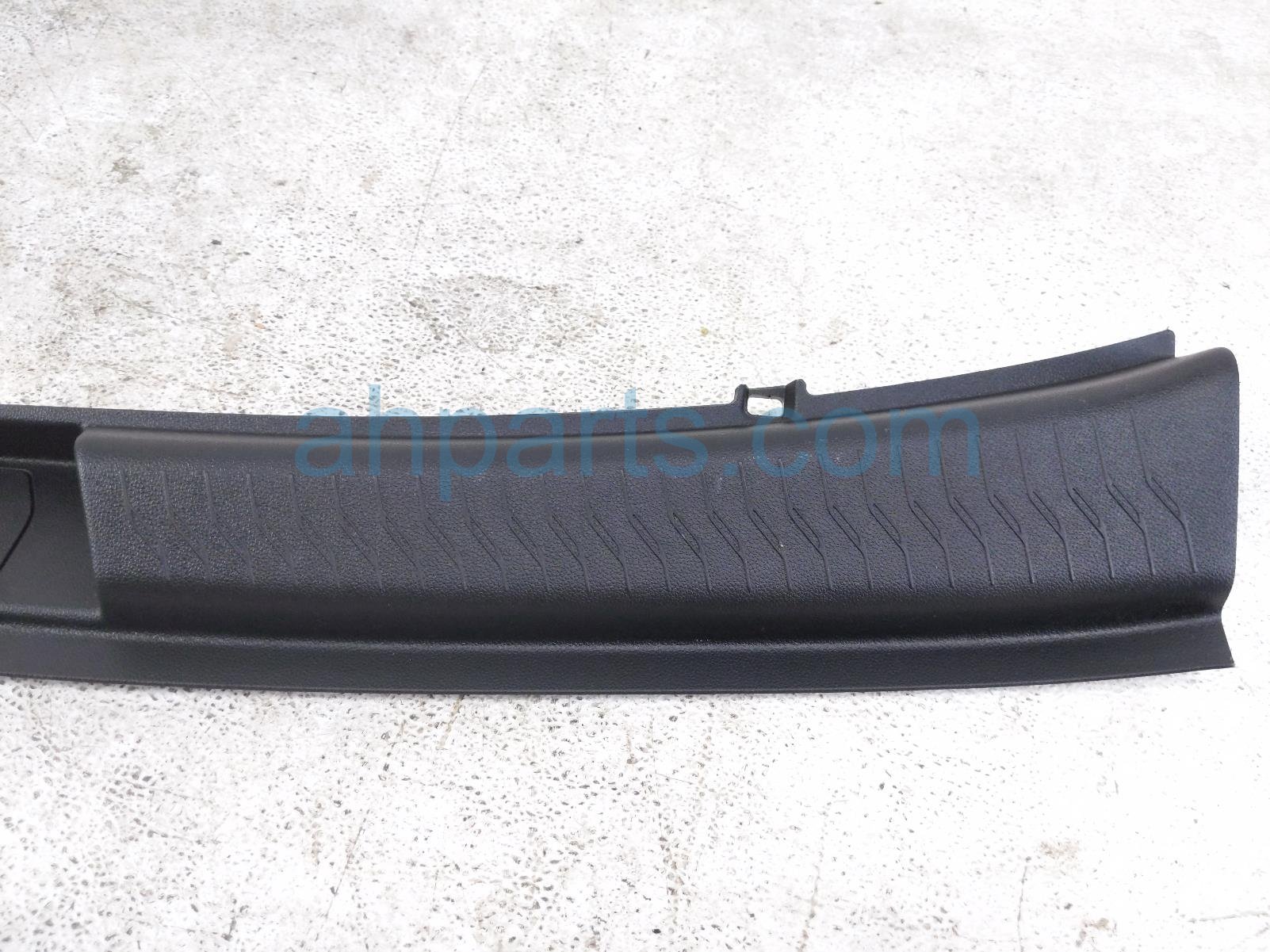 2026 Chevy Equinoxev Rear Cargo Sill Scuff Plate Blk 86564812 Replacement 2026 Chevy Equinoxev Rear Cargo Sill Scuff Plate Blk 86564812 Replacement thumbnail