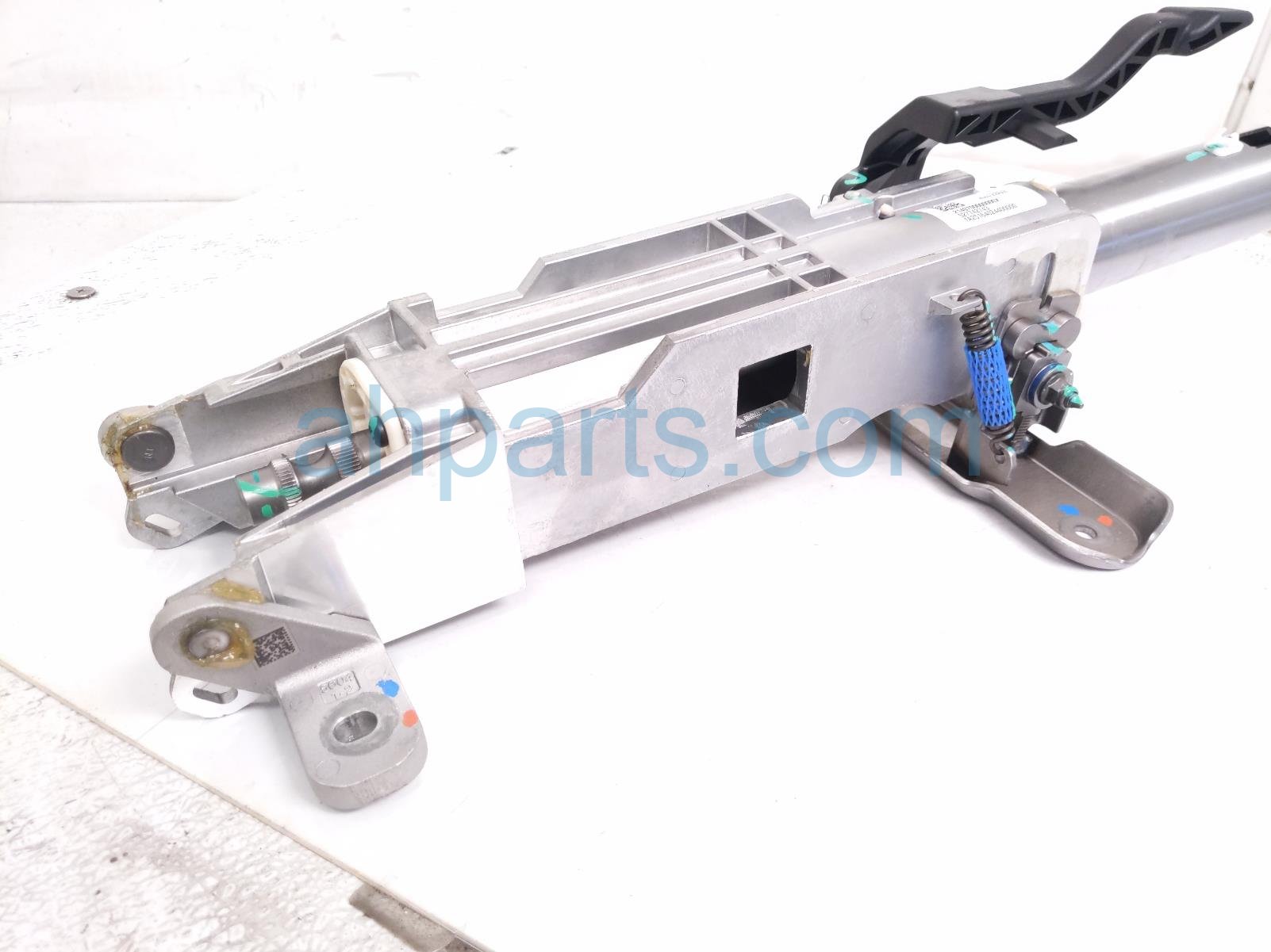 2026 Chevy Equinoxev Shaft Steering Column Assy Driver 85692802 Replacement 2026 Chevy Equinoxev Shaft Steering Column Assy Driver 85692802 Replacement thumbnail