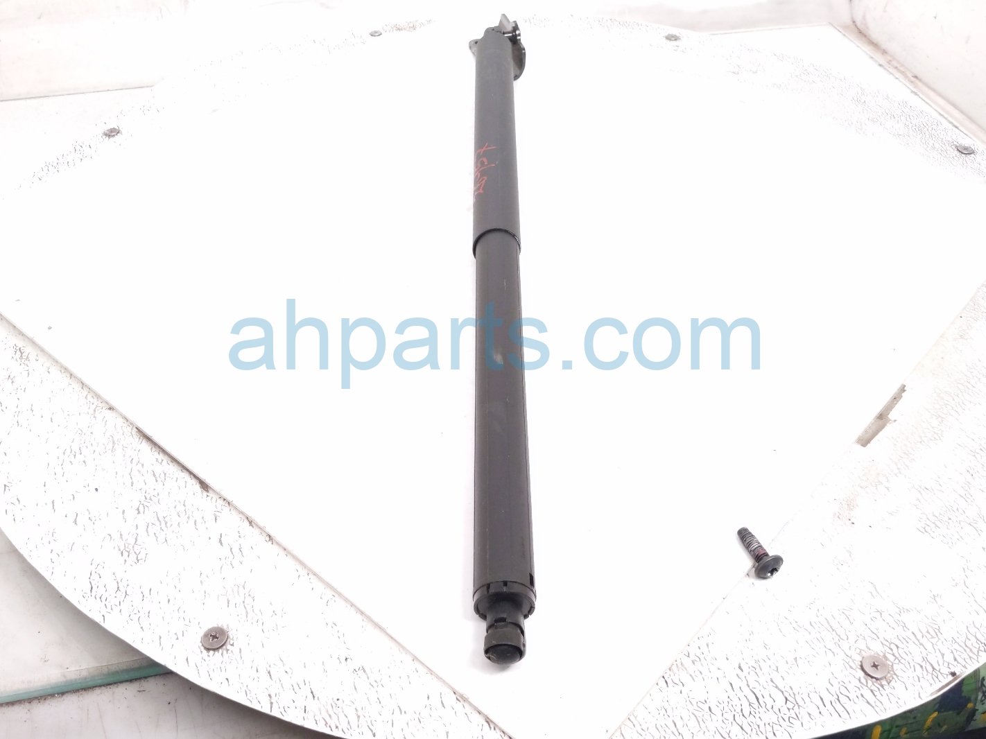 2026 Chevy Equinoxev Rear Passenger Tailgate Lift Support Strut 85023499 Replacement 2026 Chevy Equinoxev Rear Passenger Tailgate Lift Support Strut 85023499 Replacement thumbnail