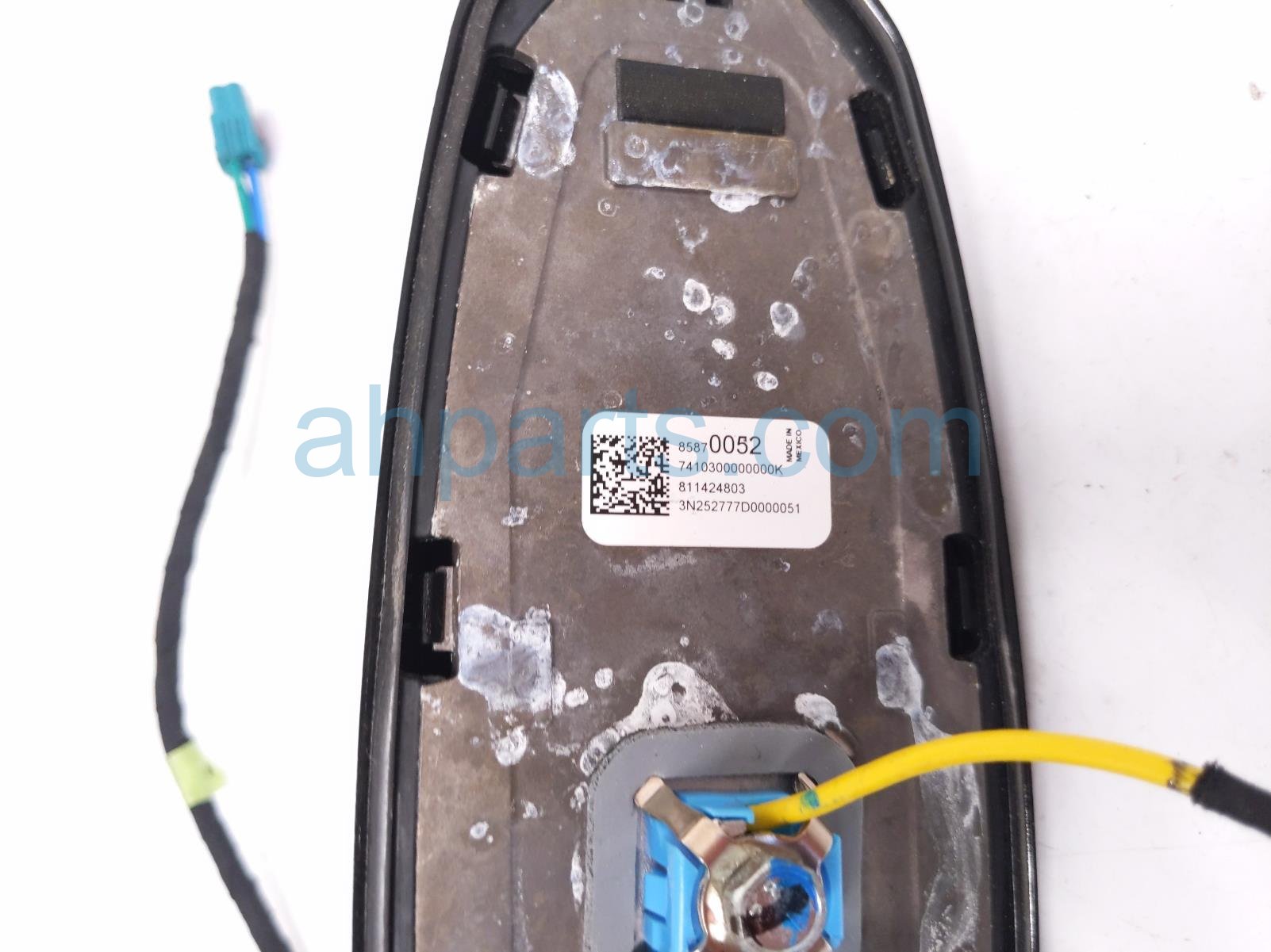 2026 Chevy Equinoxev Roof Antenna Assy Shark Fin 86506741 Replacement 2026 Chevy Equinoxev Roof Antenna Assy Shark Fin 86506741 Replacement thumbnail