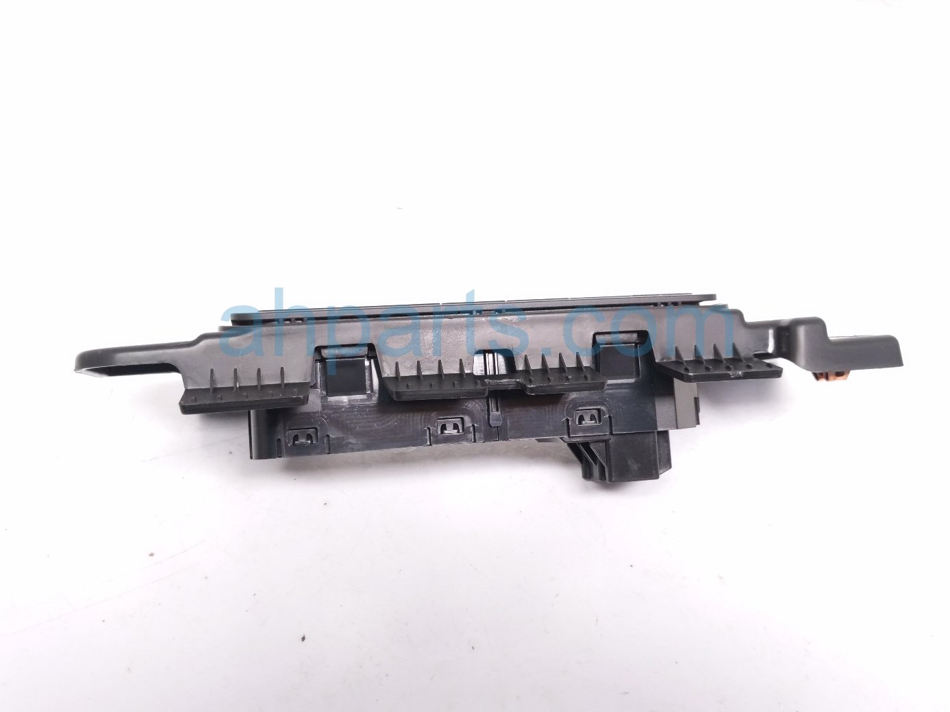 2026 Chevy Equinoxev Park Brake Dimmer Trunk Trac Sw lh 85746253 Replacement 2026 Chevy Equinoxev Park Brake Dimmer Trunk Trac Sw lh 85746253 Replacement thumbnail