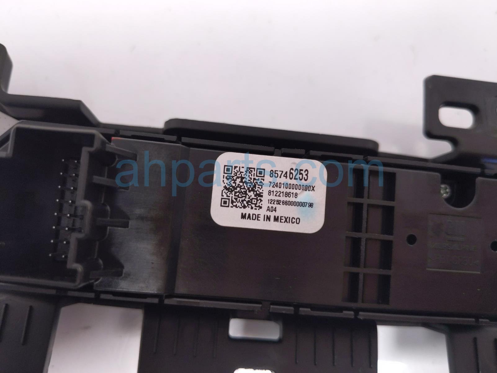 2026 Chevy Equinoxev Park Brake Dimmer Trunk Trac Sw lh 85746253 Replacement 2026 Chevy Equinoxev Park Brake Dimmer Trunk Trac Sw lh 85746253 Replacement thumbnail