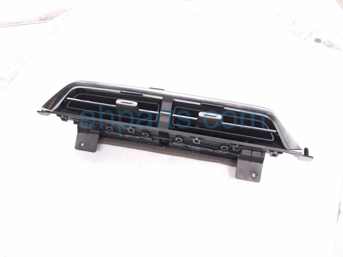 2026 Chevy Equinoxev Center Dash Air Vent Outlet Blk 85064618 Replacement 2026 Chevy Equinoxev Center Dash Air Vent Outlet Blk 85064618 Replacement thumbnail