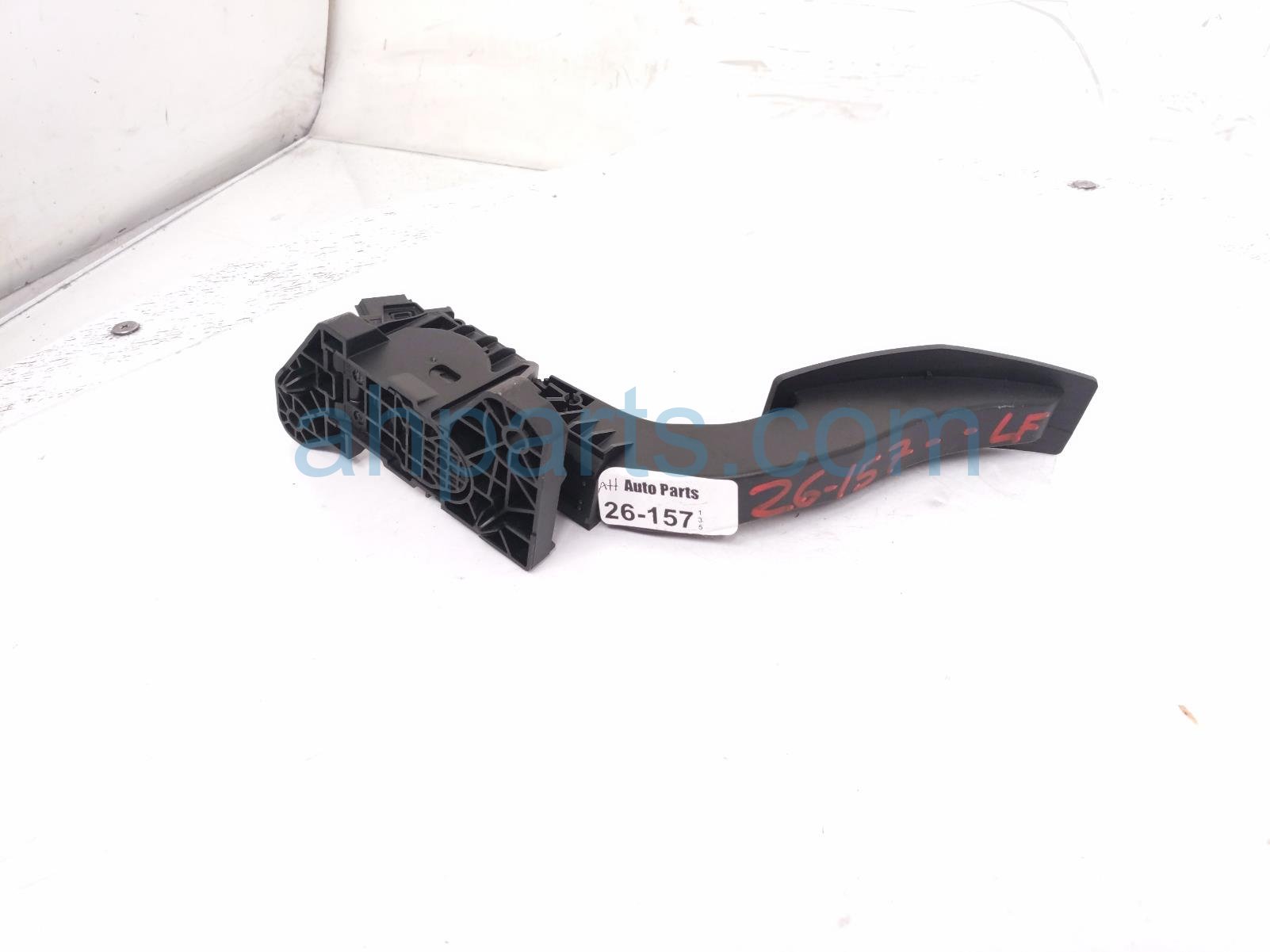 2026 Chevy Equinoxev Accelerator Pedal Assy Fl 85617399 Replacement 2026 Chevy Equinoxev Accelerator Pedal Assy Fl 85617399 Replacement thumbnail