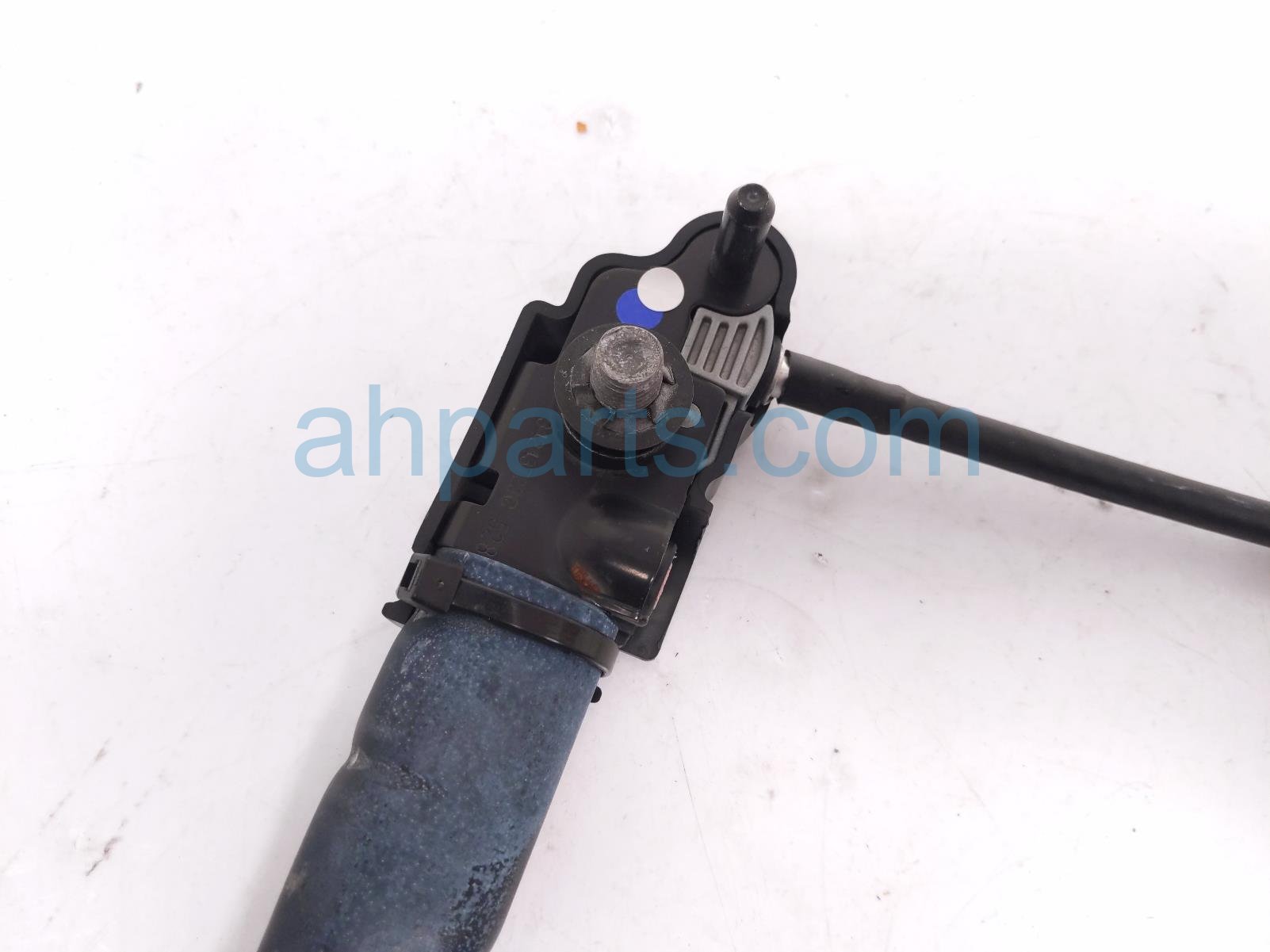 2026 Chevy Equinoxev Front Passenger Seat Belt Pretensioner Black 84916505 Replacement 2026 Chevy Equinoxev Front Passenger Seat Belt Pretensioner Black 84916505 Replacement thumbnail