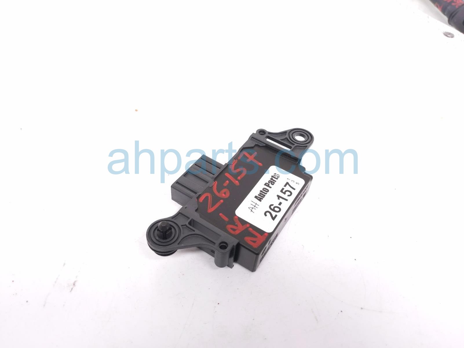 2026 Chevy Equinoxev Rear Passenger Blind Spot Radar Sensor 85838748 Replacement 2026 Chevy Equinoxev Rear Passenger Blind Spot Radar Sensor 85838748 Replacement thumbnail