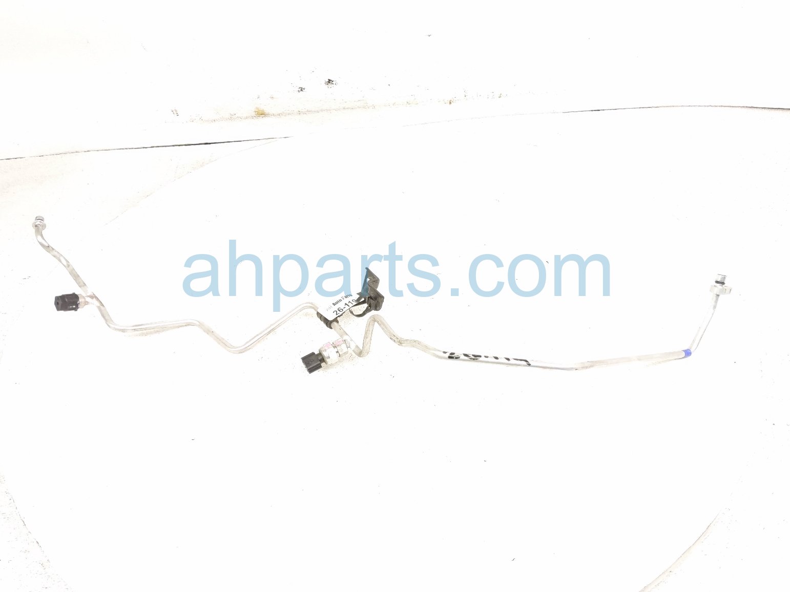 A/C LINE W/PRESSURE SENSOR - 2.0L