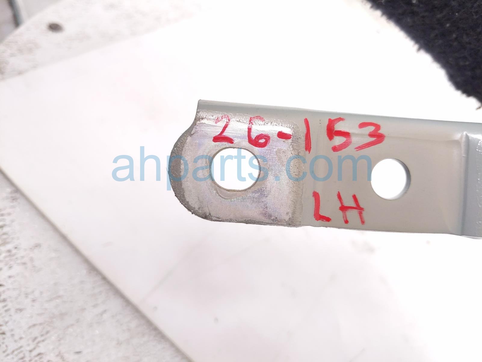 2026 Kia K4 Driver Hood Hinge Grey 66910 M6000 Replacement 2026 Kia K4 Driver Hood Hinge Grey 66910 M6000 Replacement thumbnail