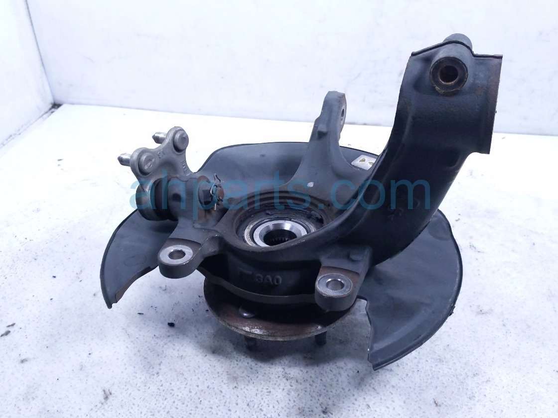 Honda FR/LH SPINDLE KNUCKLE HUB - AWD