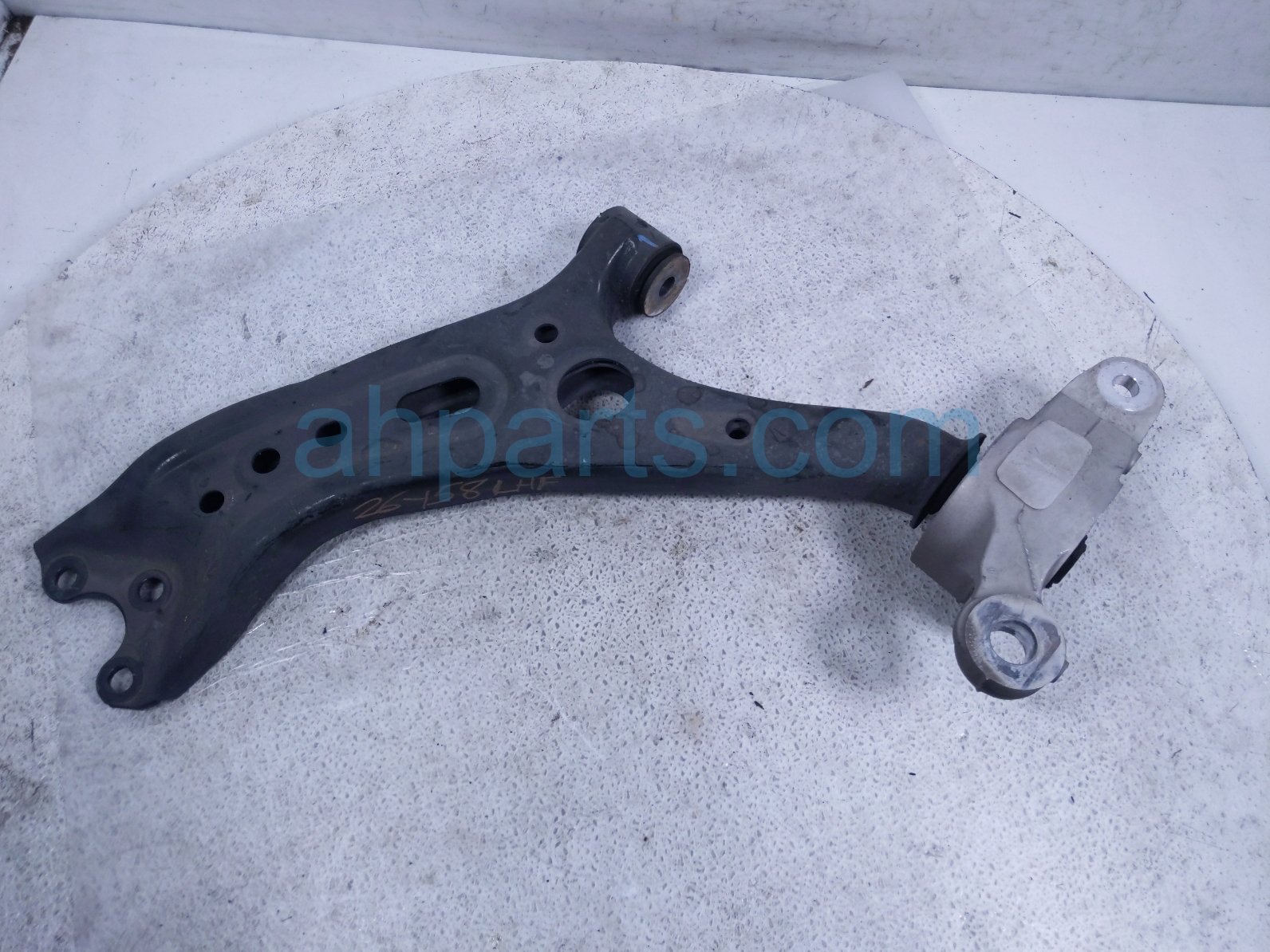 Honda FR/LH LOWER CONTROL ARM