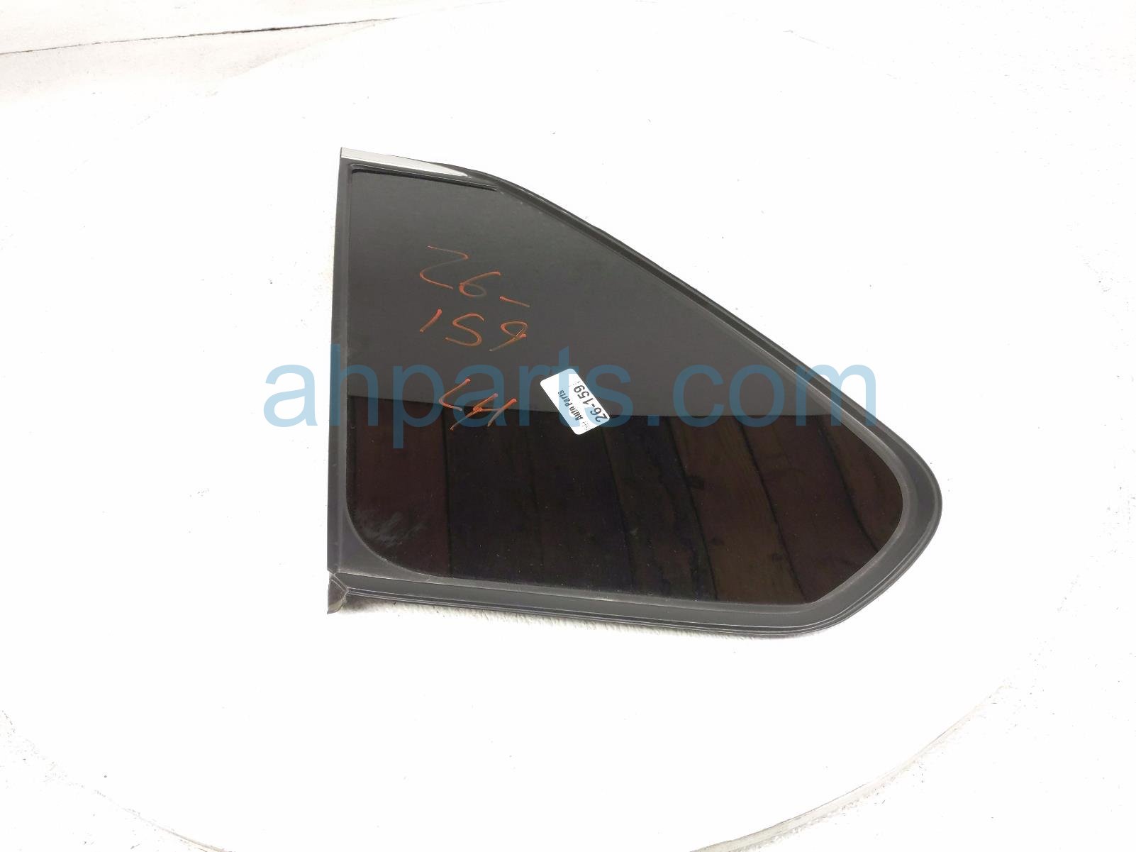 Toyota RH QUARTER WINDOW GLASS