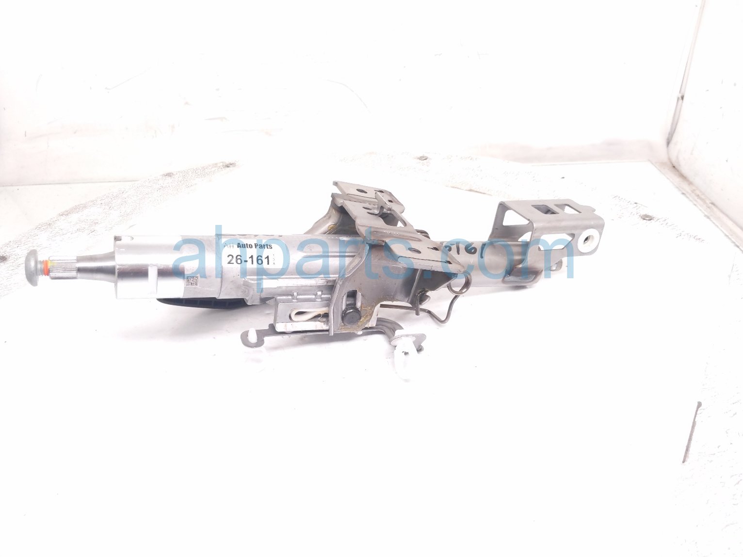 Nissan STEERING COLUMN ASSY - SV