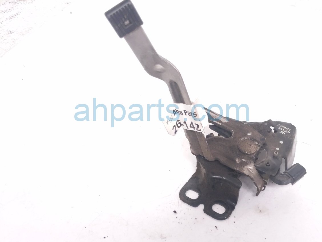 Honda HOOD LOCK / LATCH ASSY