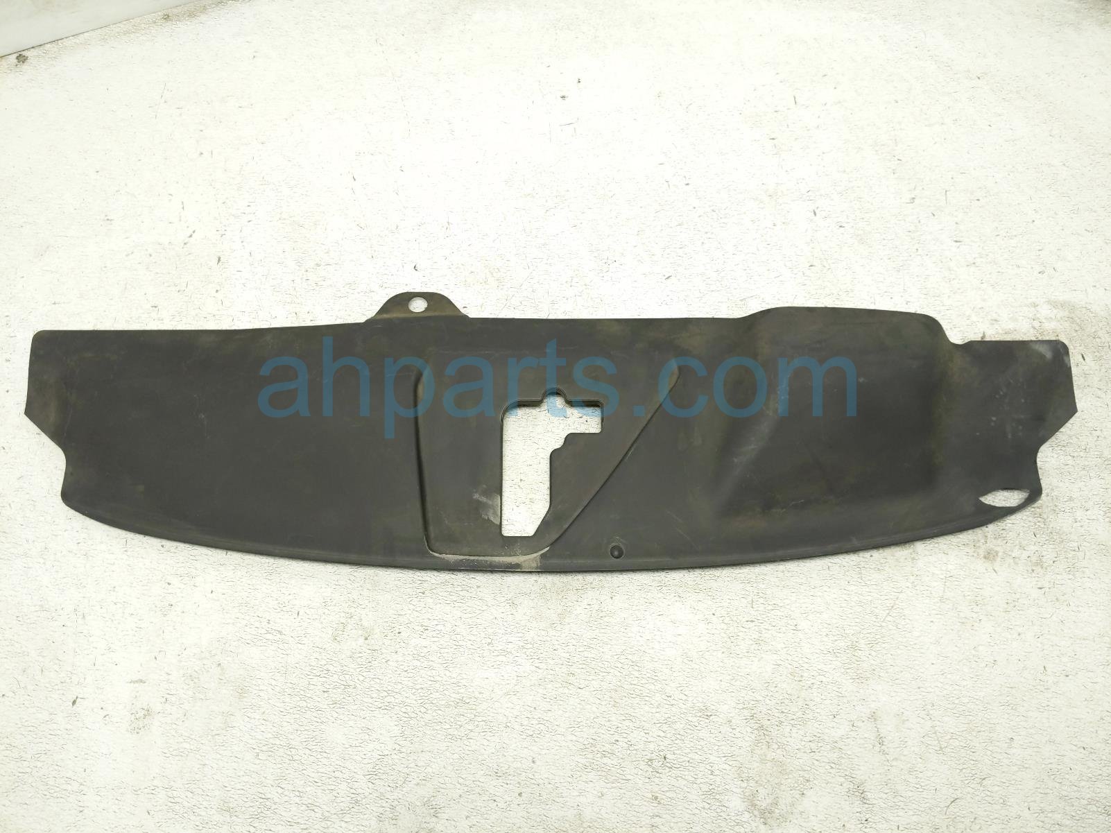 Honda FRONT RADIATOR SUPPORT SIGHT SHIELD