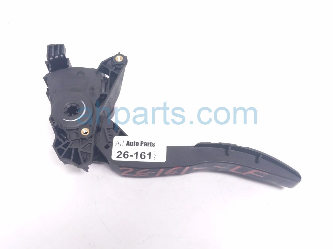 Nissan GAS / ACCELERATOR TRAVEL SENSOR FL