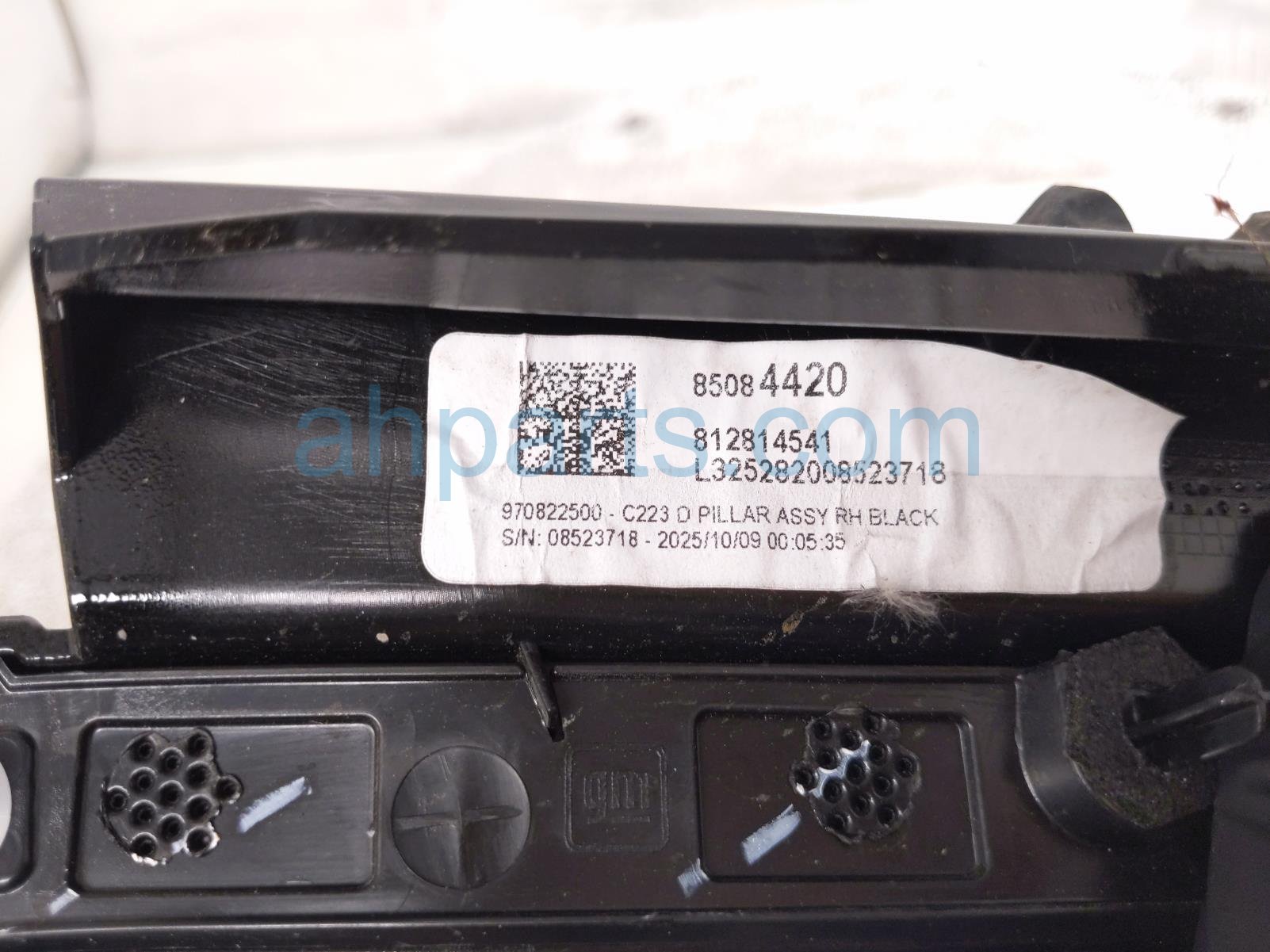 2026 Chevy Equinoxev Rear Passenger D Pillar Trim Panel Blk 85084420 Replacement 2026 Chevy Equinoxev Rear Passenger D Pillar Trim Panel Blk 85084420 Replacement thumbnail