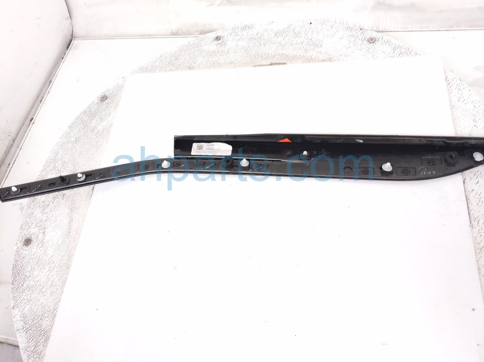 2026 Chevy Equinoxev Rear Passenger D Pillar Trim Panel Blk 85084420 Replacement 2026 Chevy Equinoxev Rear Passenger D Pillar Trim Panel Blk 85084420 Replacement thumbnail