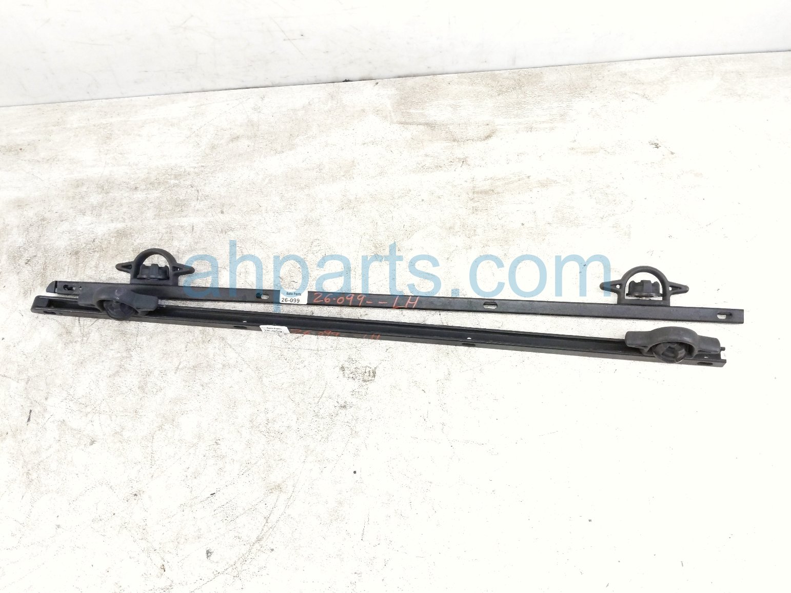 Driver & Passenger BED RAILS W/ TIE DOWNS