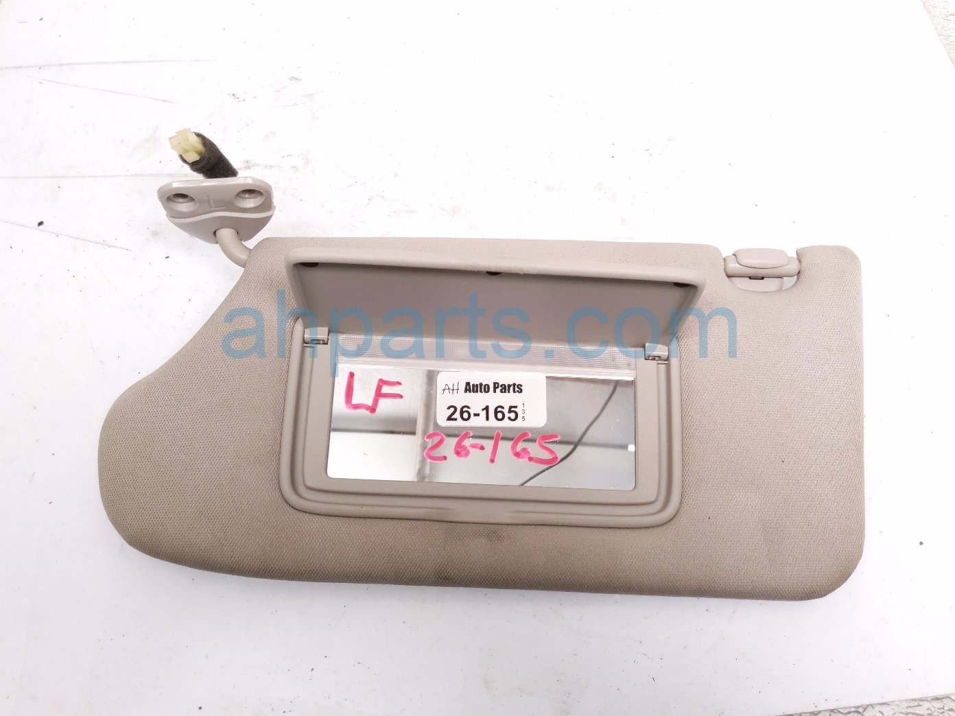 Nissan LH SUN VISOR - GREY