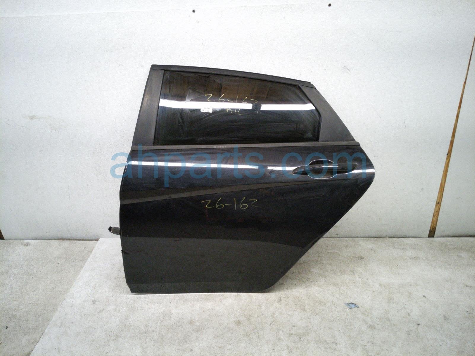 Hyundai RR/LH DOOR - BLACK - NO INSIDE TRIM