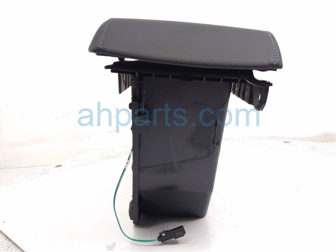 2026 Chevy Equinoxev Center Console Lid/armrest Black 85075707 Replacement 2026 Chevy Equinoxev Center Console Lid/armrest Black 85075707 Replacement thumbnail