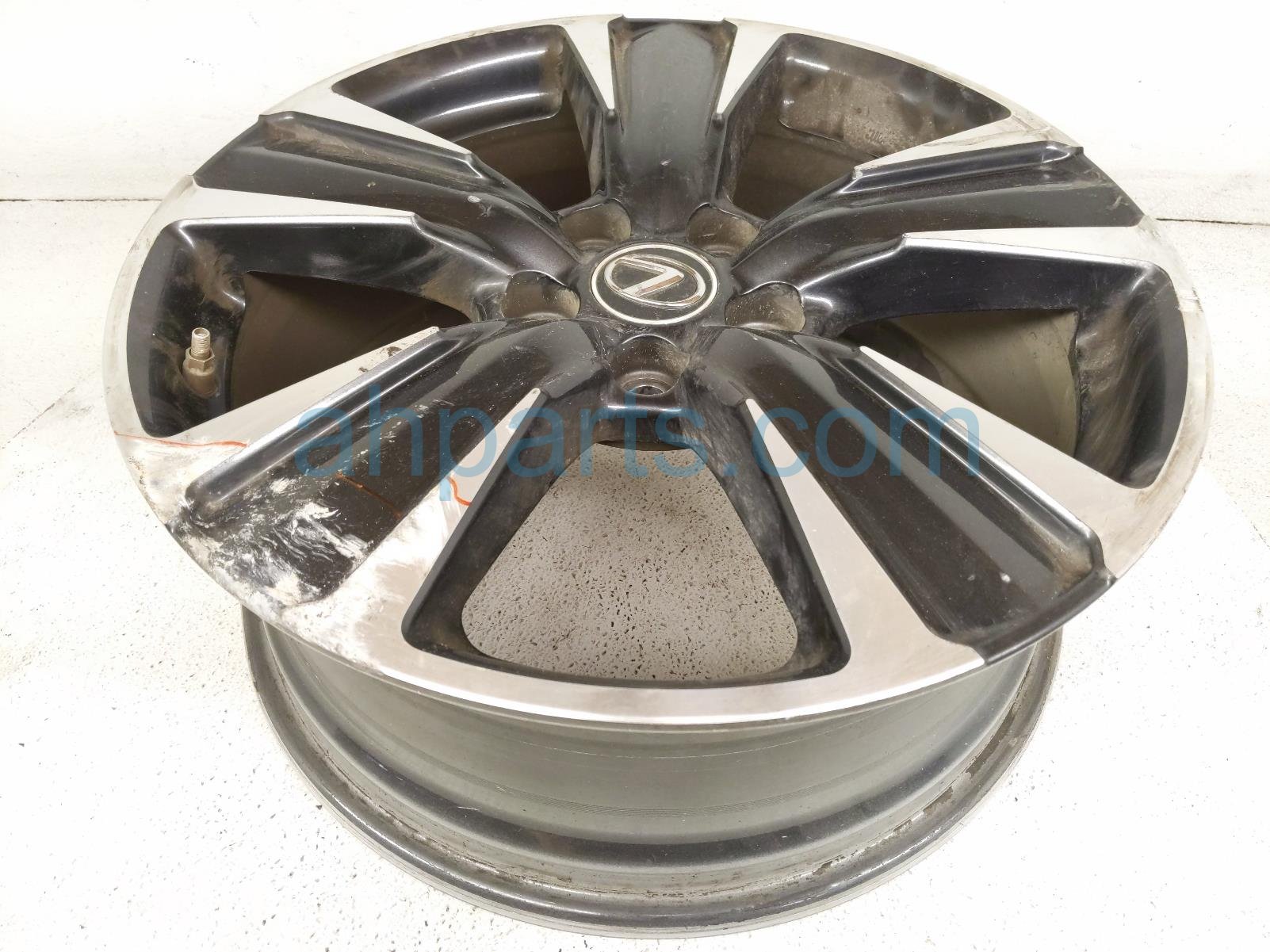 2022 Lexus Ux250h Front Driver Wheel / Rim *check 42611 76310 Replacement 2022 Lexus Ux250h Front Driver Wheel / Rim *check 42611 76310 Replacement thumbnail