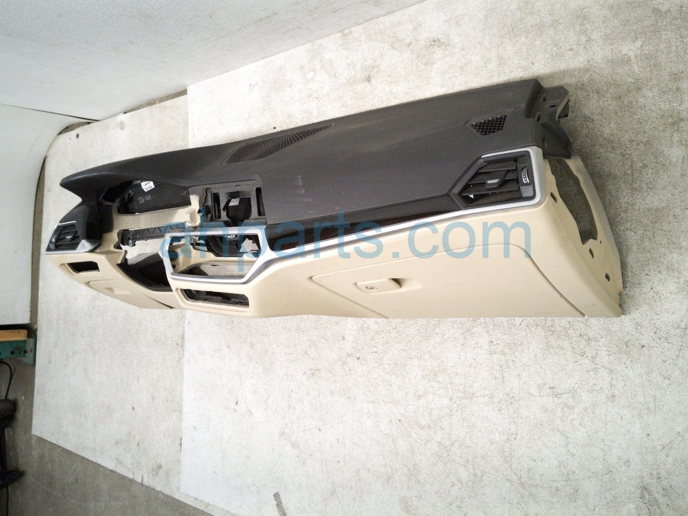2019 BMW 330i Dashboard W/ Airbag 51 45 9 476 383 Replacement 2019 BMW 330i Dashboard W/ Airbag 51 45 9 476 383 Replacement thumbnail
