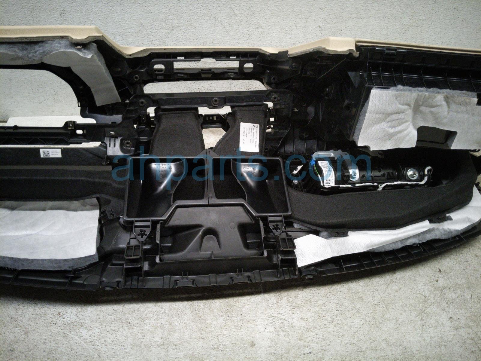 2019 BMW 330i Dashboard W/ Airbag 51 45 9 476 383 Replacement 2019 BMW 330i Dashboard W/ Airbag 51 45 9 476 383 Replacement thumbnail