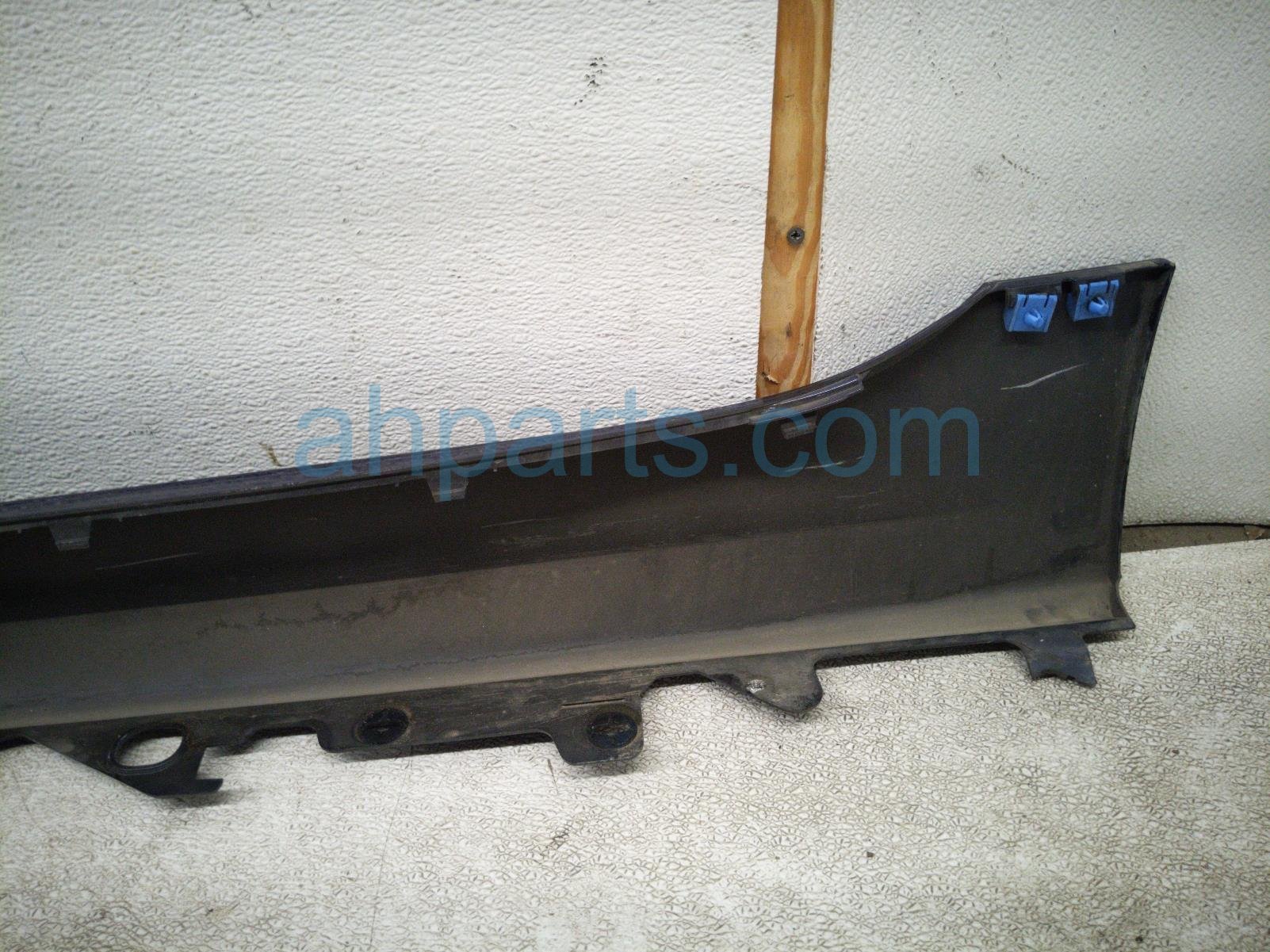 2019 BMW 330i Rocker Trim Passenger Side Skirt / Molding Blue Sdn 51778493952 Replacement 2019 BMW 330i Rocker Trim Passenger Side Skirt / Molding Blue Sdn 51778493952 Replacement thumbnail