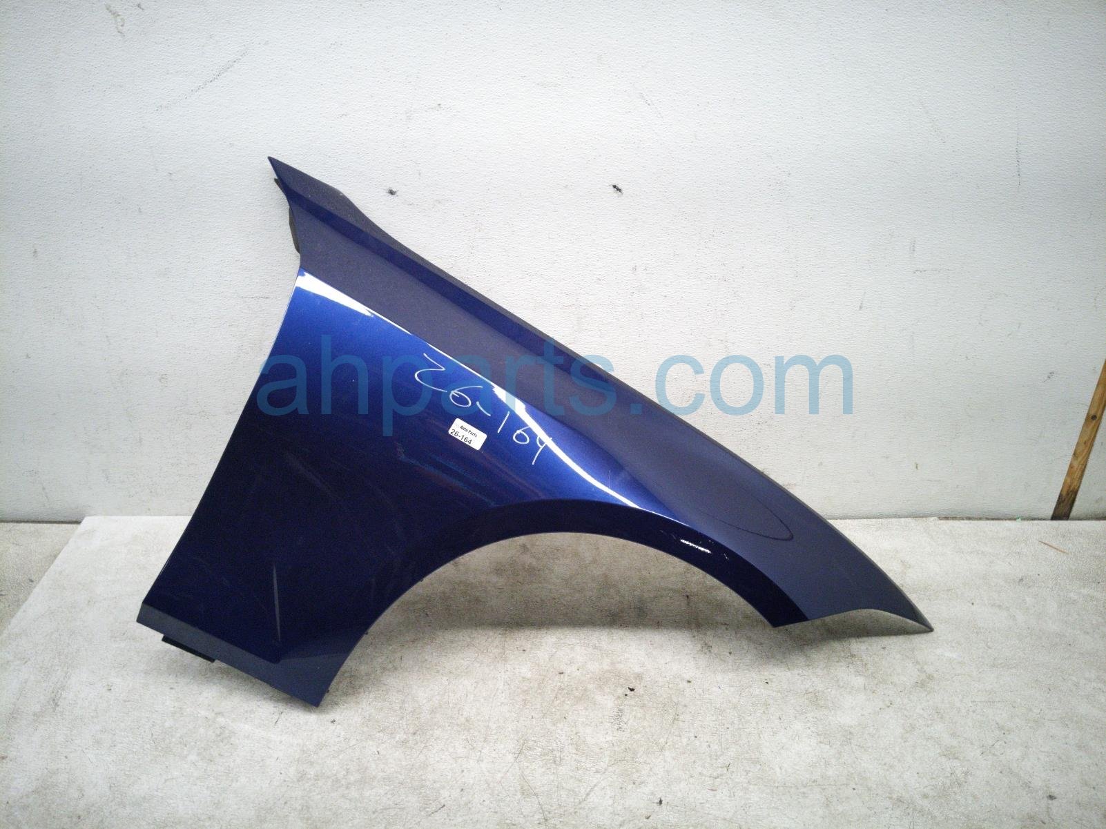 2019 BMW 330i Front Passenger Fender Blue *small Dent 41 00 8 494 440 Replacement 2019 BMW 330i Front Passenger Fender Blue *small Dent 41 00 8 494 440 Replacement thumbnail