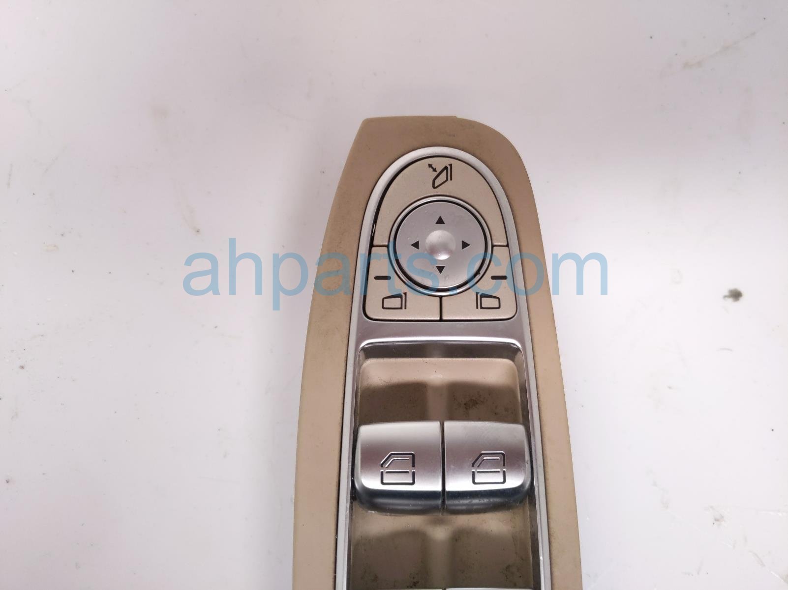 2020 Mercedes S560 Power / Master Window Control Switch 222 905 08 09 Replacement 2020 Mercedes S560 Power / Master Window Control Switch 222 905 08 09 Replacement thumbnail