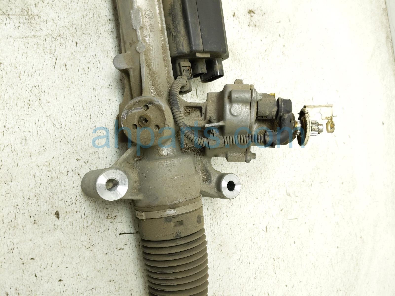 2020 Mercedes S560 And / Gear Box Power Steering Rack & Pinion 222 460 69 01 Replacement 2020 Mercedes S560 And / Gear Box Power Steering Rack & Pinion 222 460 69 01 Replacement thumbnail