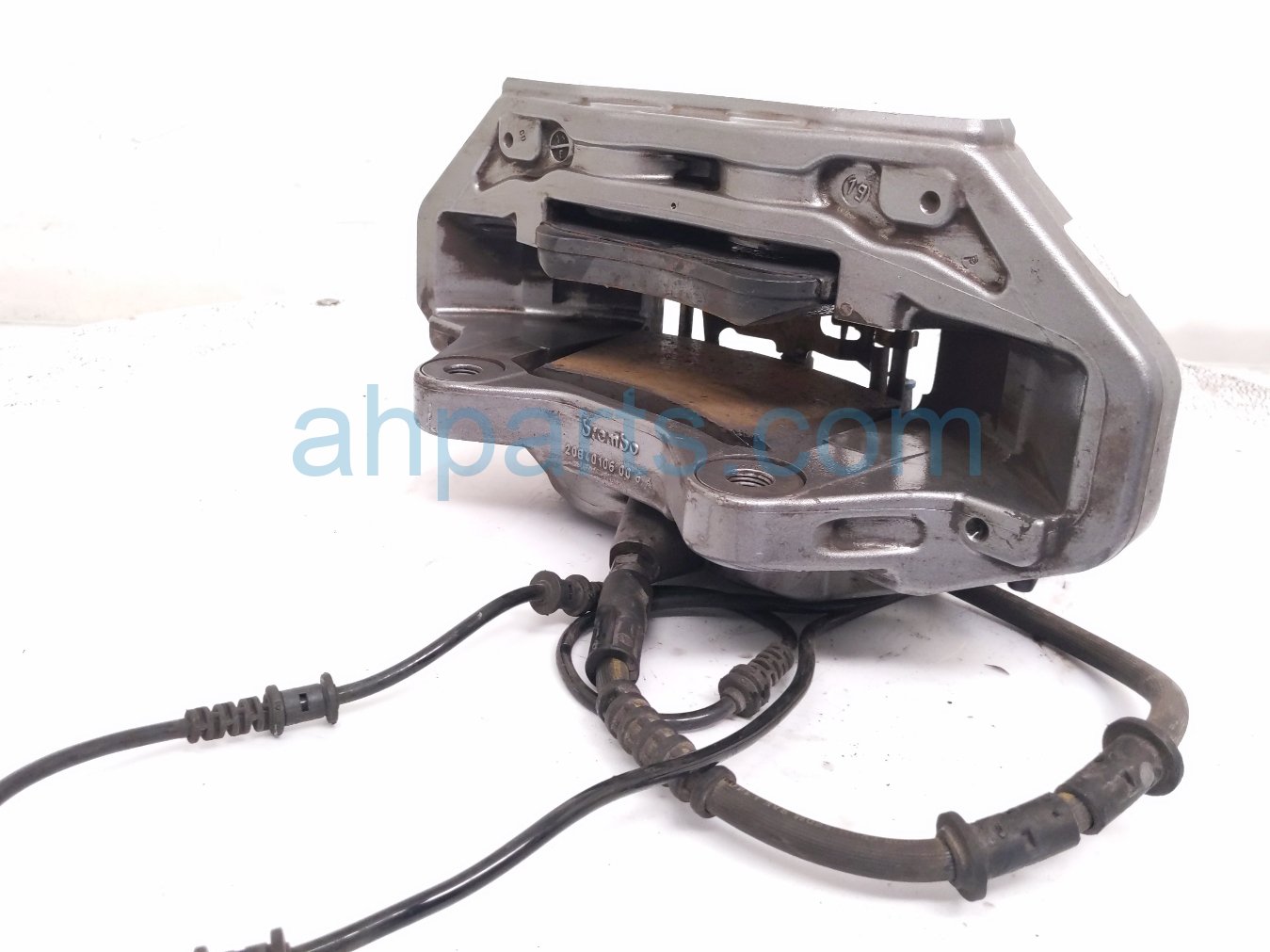 2020 Mercedes S560 Front Passenger Brake Caliper 222 421 46 98 65 Replacement 2020 Mercedes S560 Front Passenger Brake Caliper 222 421 46 98 65 Replacement thumbnail