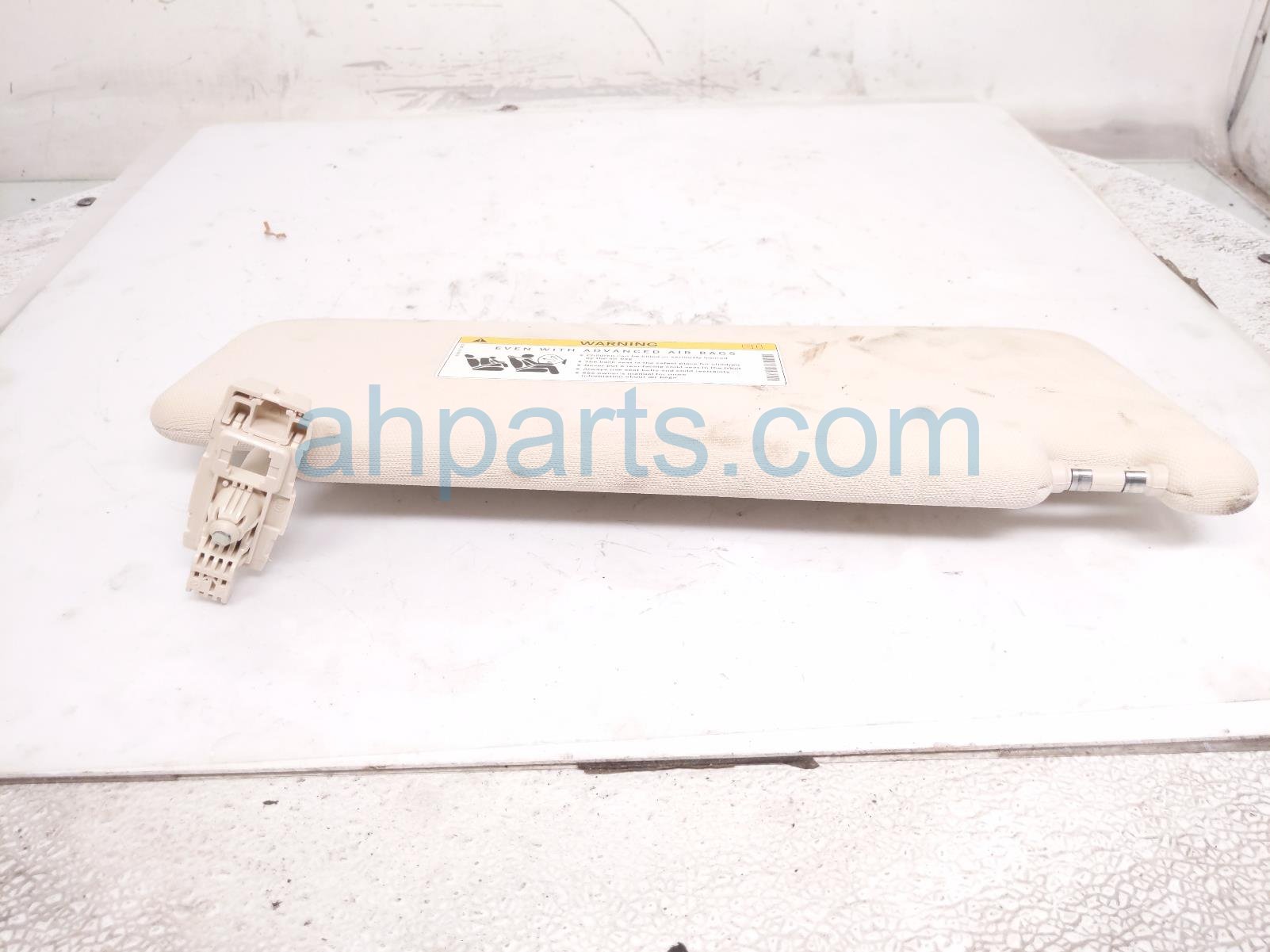 2020 Mercedes S560 Driver Sun Visor Tan 222 810 89 00 1C62 Replacement 2020 Mercedes S560 Driver Sun Visor Tan 222 810 89 00 1C62 Replacement thumbnail