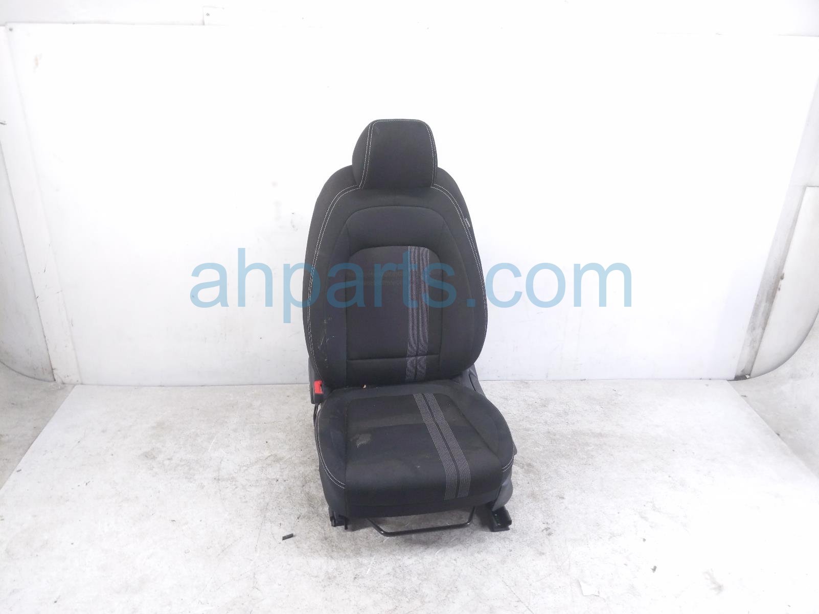 2026 Hyundai Venue Front Driver Seat Black W/ Airbag 88100 K2010 XDC Replacement 2026 Hyundai Venue Front Driver Seat Black W/ Airbag 88100 K2010 XDC Replacement thumbnail