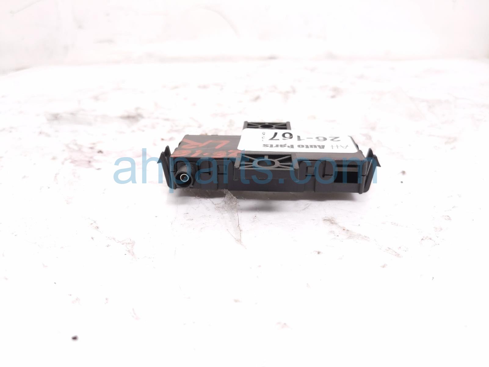 2020 Mercedes S560 Antenna Roof Mtd Duplexer 238 905 50 00 Replacement 2020 Mercedes S560 Antenna Roof Mtd Duplexer 238 905 50 00 Replacement thumbnail