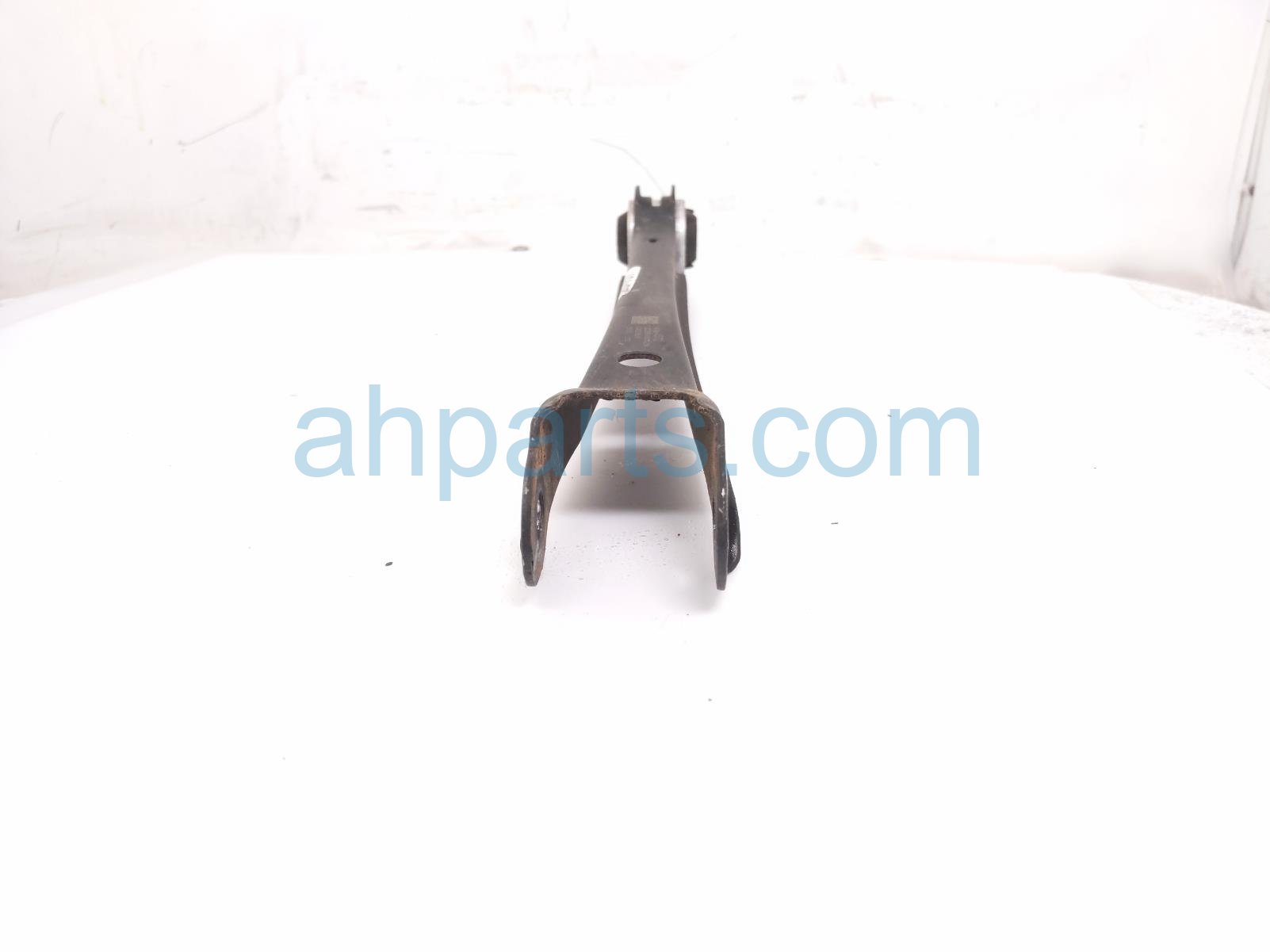 2026 Chevy Equinoxev Rear Passenger Trailing Lower Control Arm 85084532 Replacement 2026 Chevy Equinoxev Rear Passenger Trailing Lower Control Arm 85084532 Replacement thumbnail