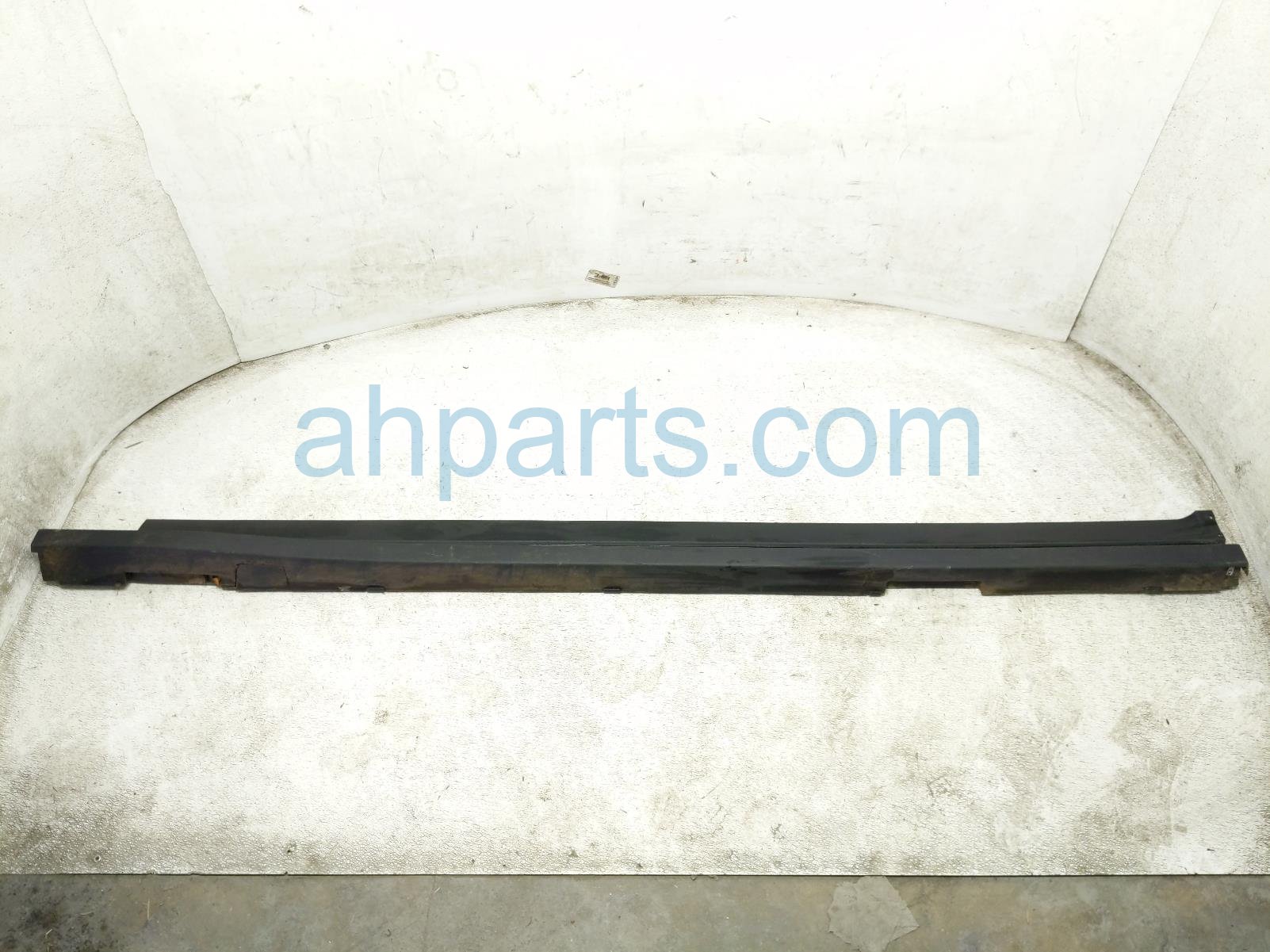 2026 Chevy Equinoxev Rocker Trim Driver Side Skirt / Molding White 85129173 Replacement 2026 Chevy Equinoxev Rocker Trim Driver Side Skirt / Molding White 85129173 Replacement thumbnail