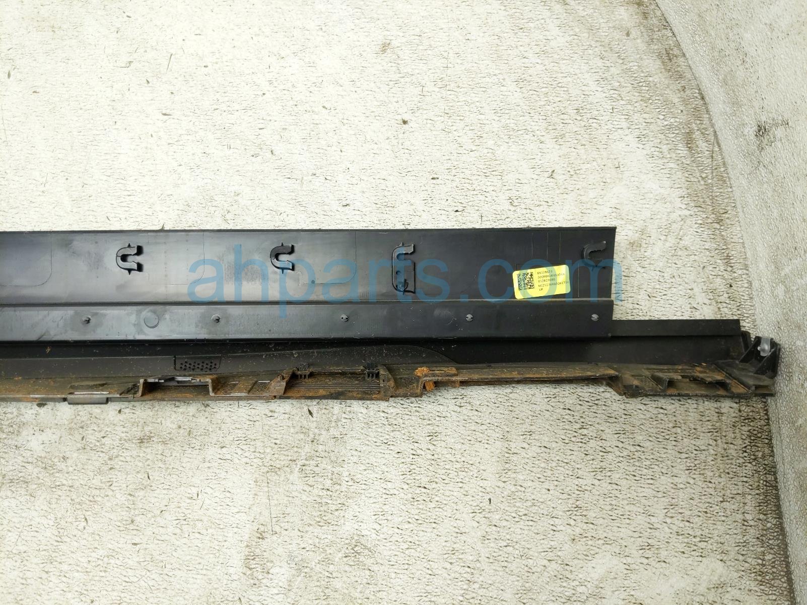 2026 Chevy Equinoxev Rocker Trim Driver Side Skirt / Molding White 85129173 Replacement 2026 Chevy Equinoxev Rocker Trim Driver Side Skirt / Molding White 85129173 Replacement thumbnail