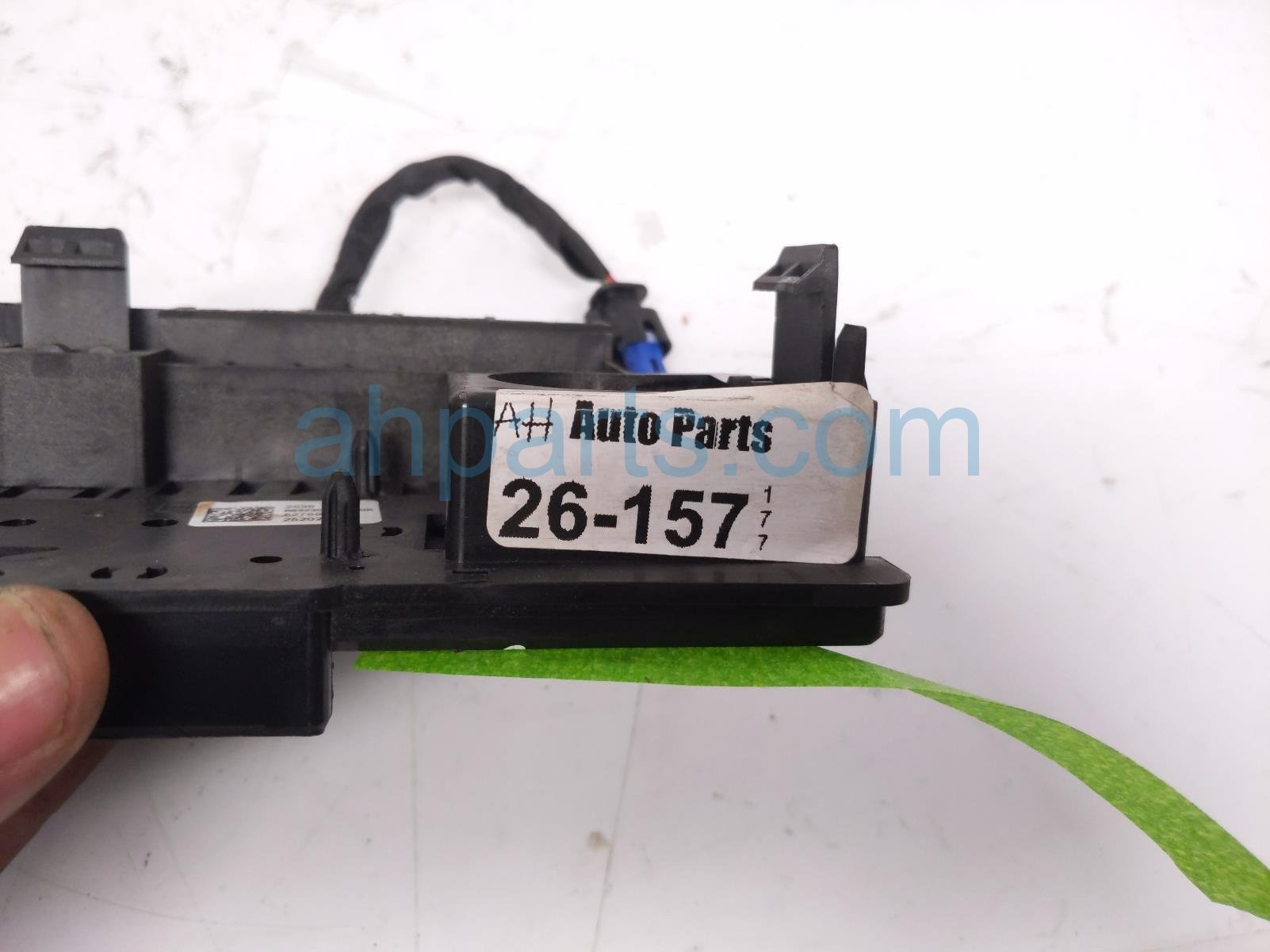 2026 Chevy Equinoxev Battery Pwr Dist Fuse Box 26397186 Replacement 2026 Chevy Equinoxev Battery Pwr Dist Fuse Box 26397186 Replacement thumbnail