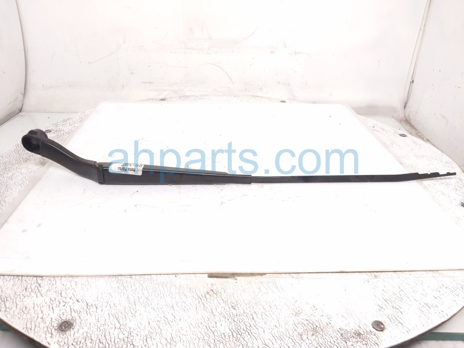 2026 Chevy Equinoxev Driver Windshield Wiper Arm 86579486 Replacement 2026 Chevy Equinoxev Driver Windshield Wiper Arm 86579486 Replacement thumbnail