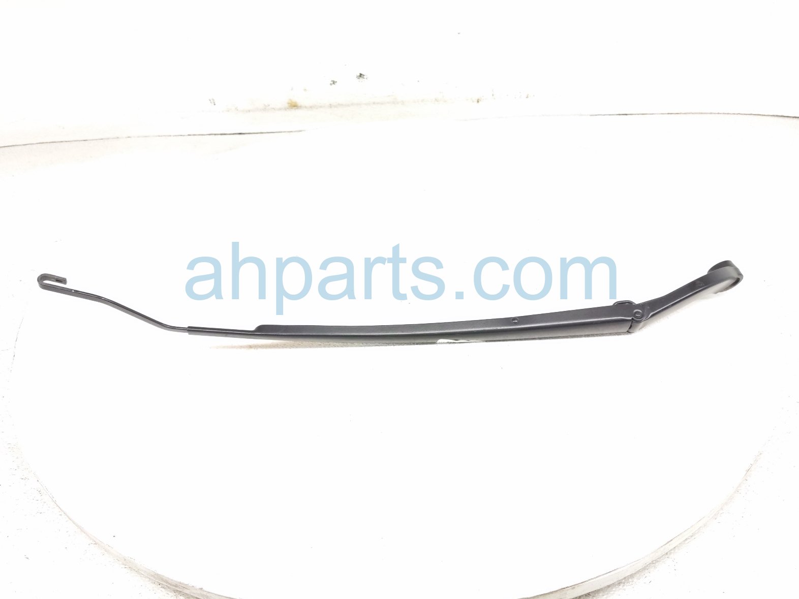 Toyota RH WINDSHIELD WIPER ARM