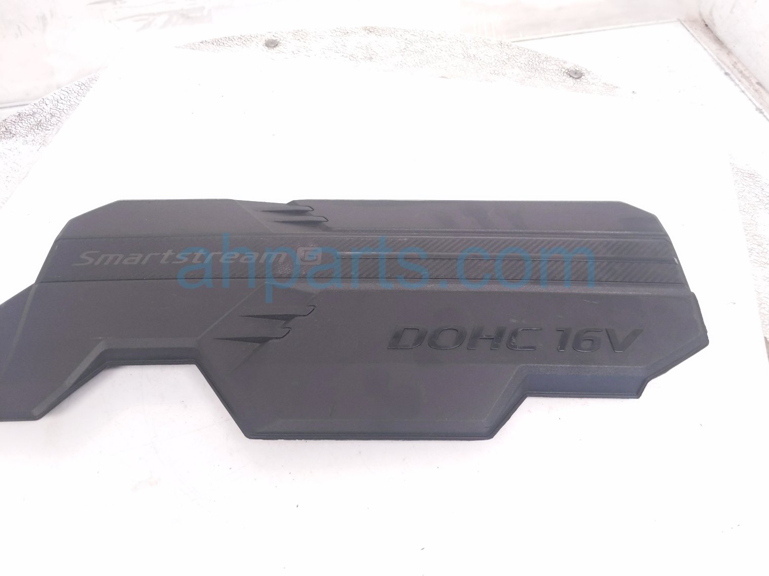 Kia ENGINE APPEARANCE COVER - 2.0L DOHC