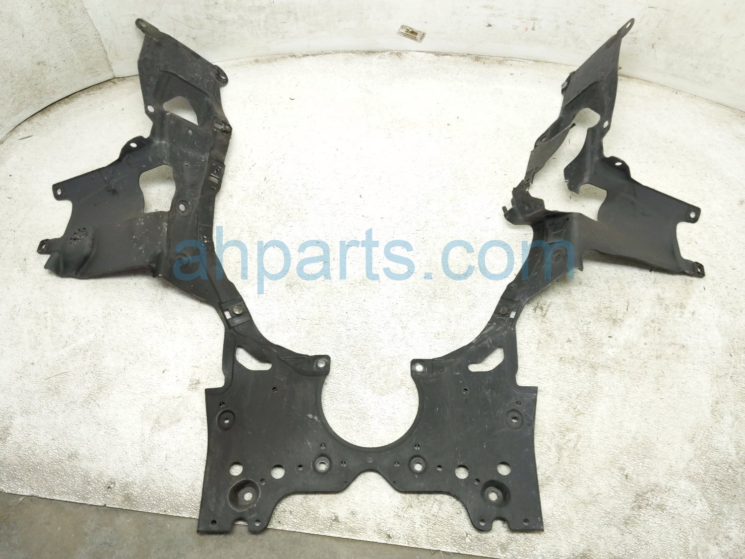 Honda FRONT LOWER ENGINE SPLASH SHIELD